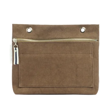 Grande pochette modulable en coton taupe avec une poche devant