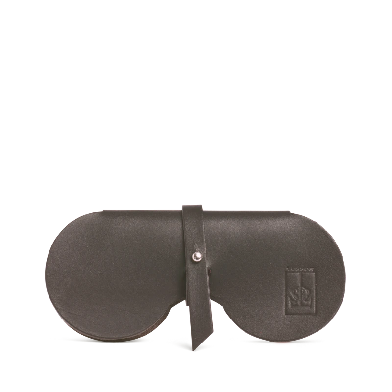 étui à lunettes en cuir de couleur chocolat