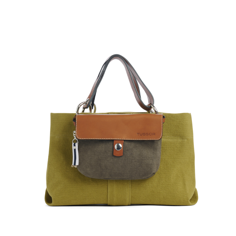 sac de ville modulable en coton olive avec des anses en cuir naturelet sa pochette mobile kaki